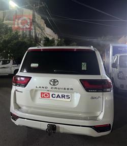 تويوتا لاندكروزر